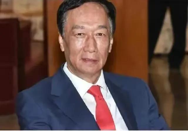 郭台铭:原配离世直呼上帝不公,却转身娶了比儿子大两岁的小娇妻