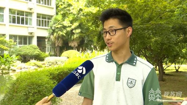 双胞胎高考成绩仅差两分,高考成绩一样的双胞胎