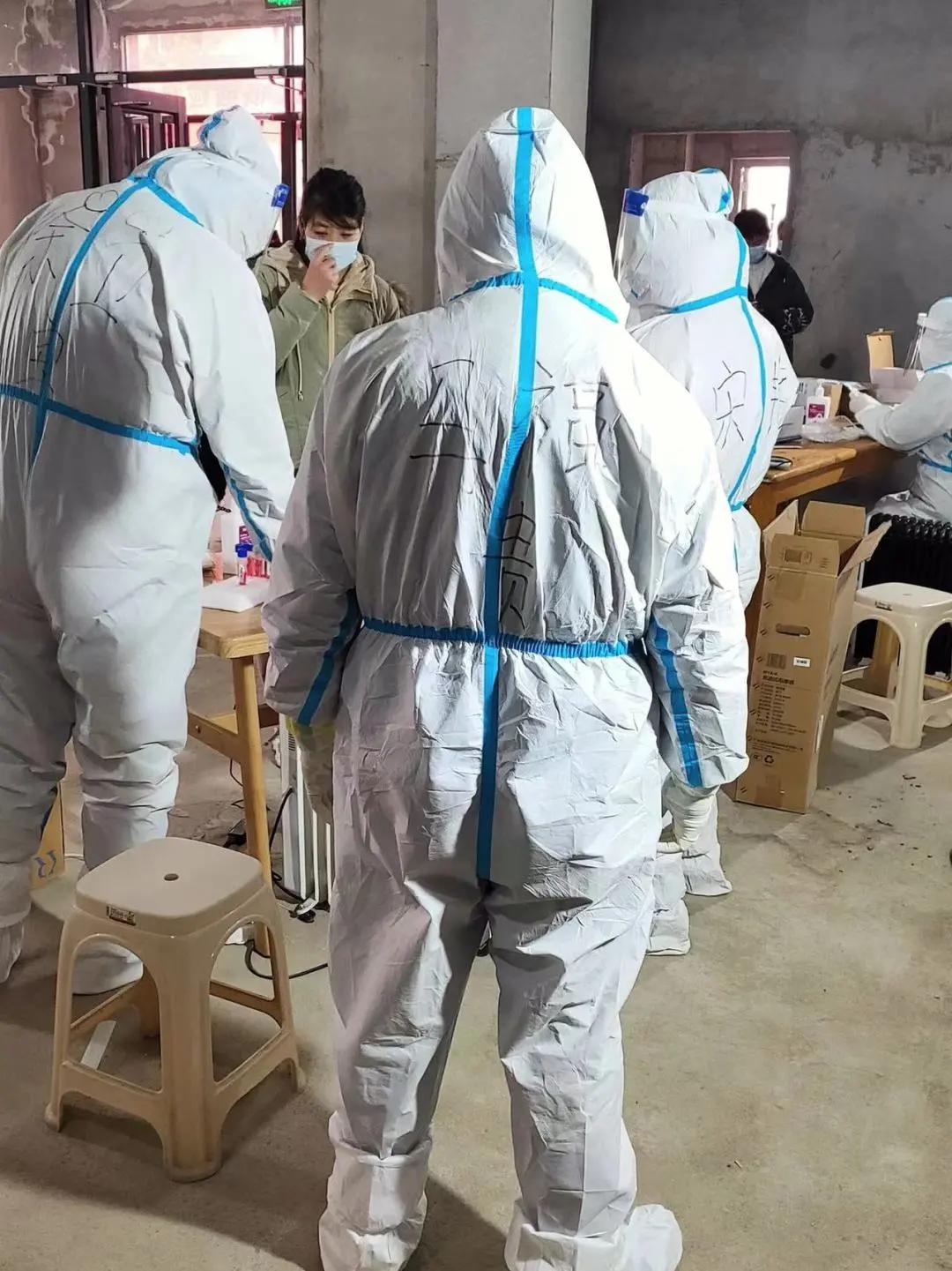 战疫一线致敬最美逆行者,抗击疫情疫路有你短视频