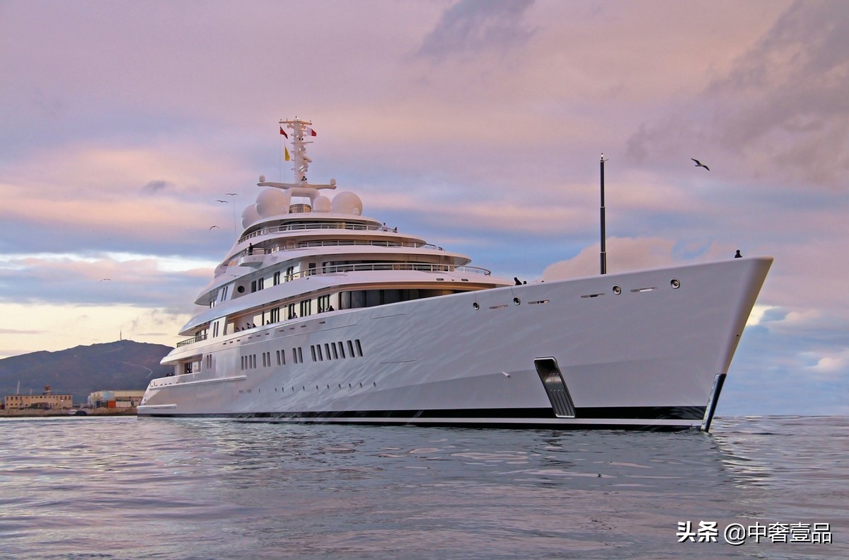 世界十大私人豪华超大顶级游艇,世界最顶级的私人豪华游艇
