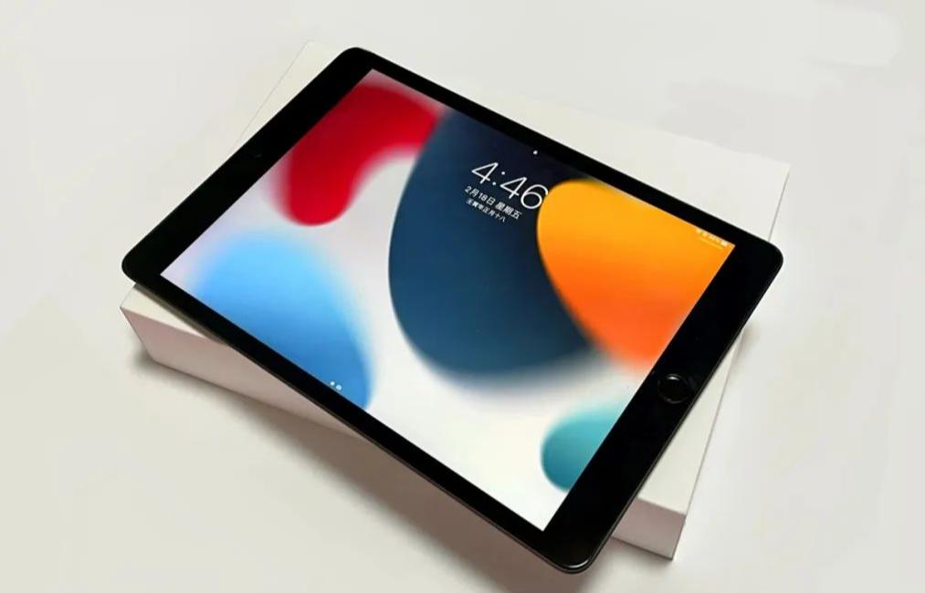 手机系统和平板有什么区别,手机和平板哪个更适合学习