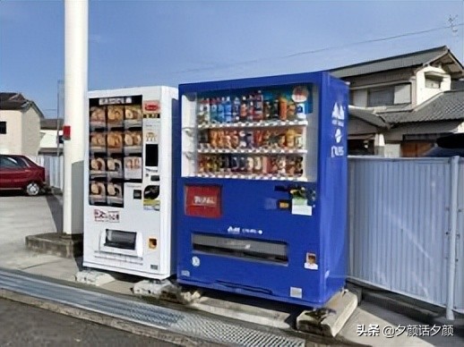 日本五花八门的自动贩卖机。将来的自动贩卖机会是什么样子？