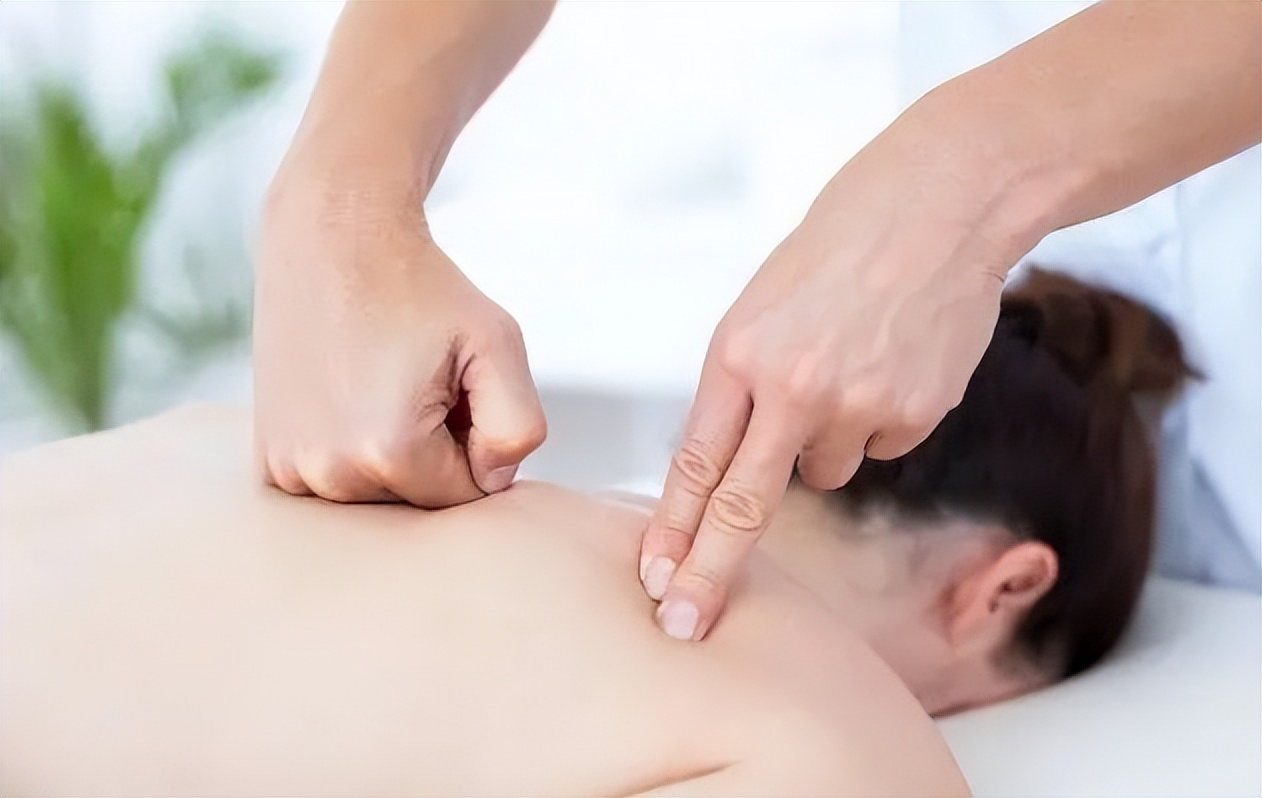 女性身上的3个部位比较敏感，不要轻易让人按摩，自己也要少碰