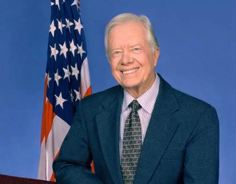 美国“最差”总统卡特：自称差点被解放军俘虏，98岁仍在工地盖房