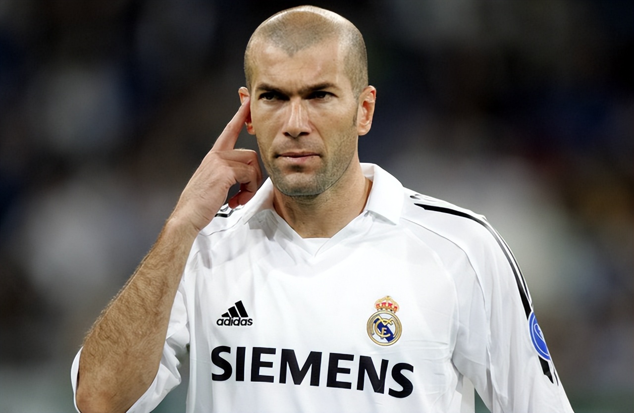 梅西c罗贝利马拉多纳谁才是球王,足坛巨星梅西获奖