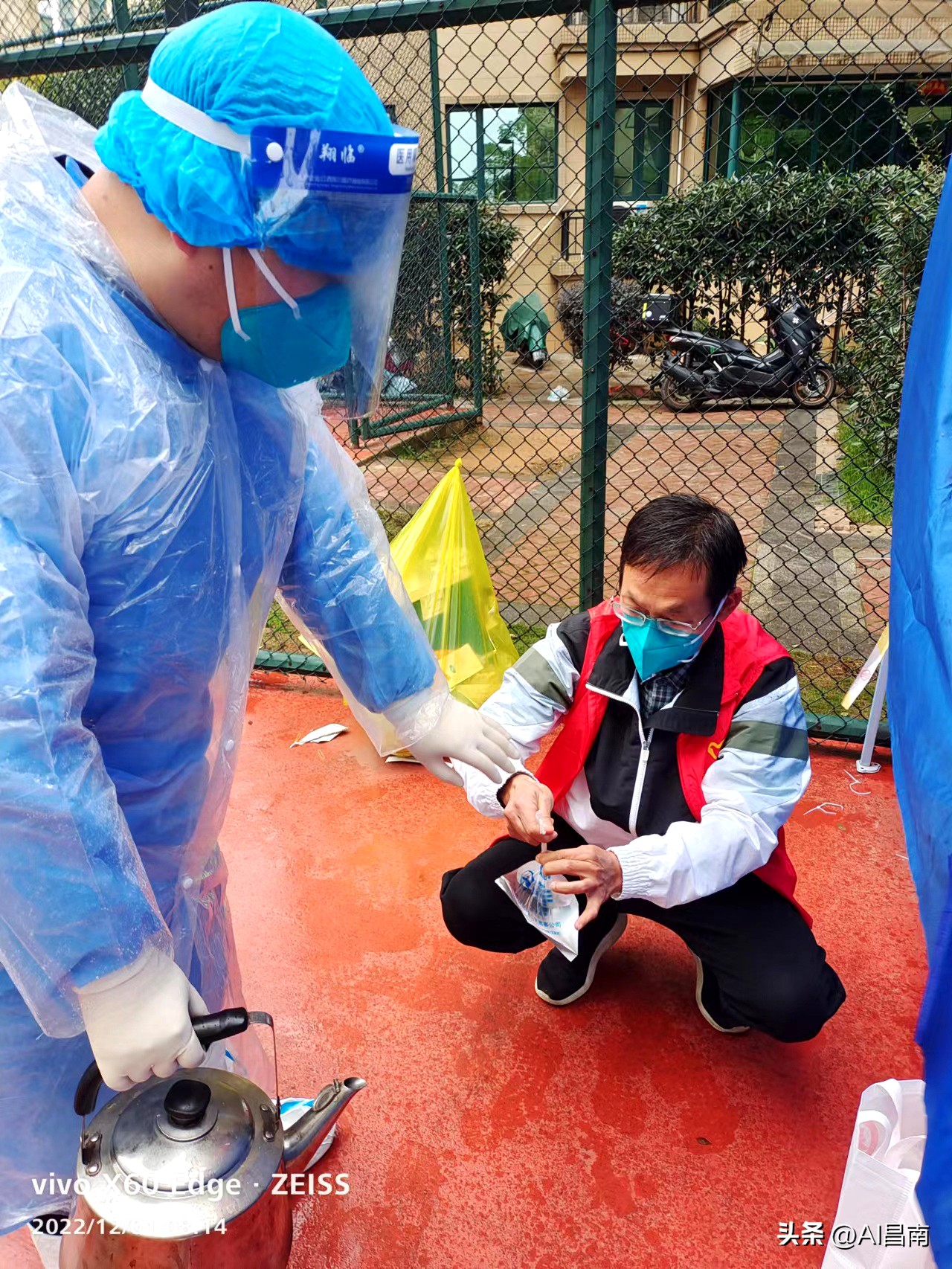 景德镇恒大社区：凝心聚力筑牢疫情防控坚实屏障