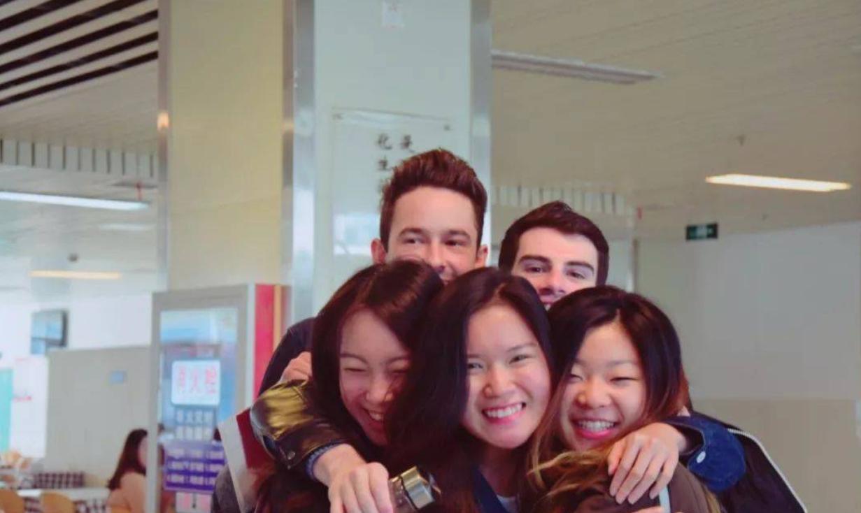 宝马MINI再次为“冰激凌”事件甩锅，“外国人真香”什么时候消除