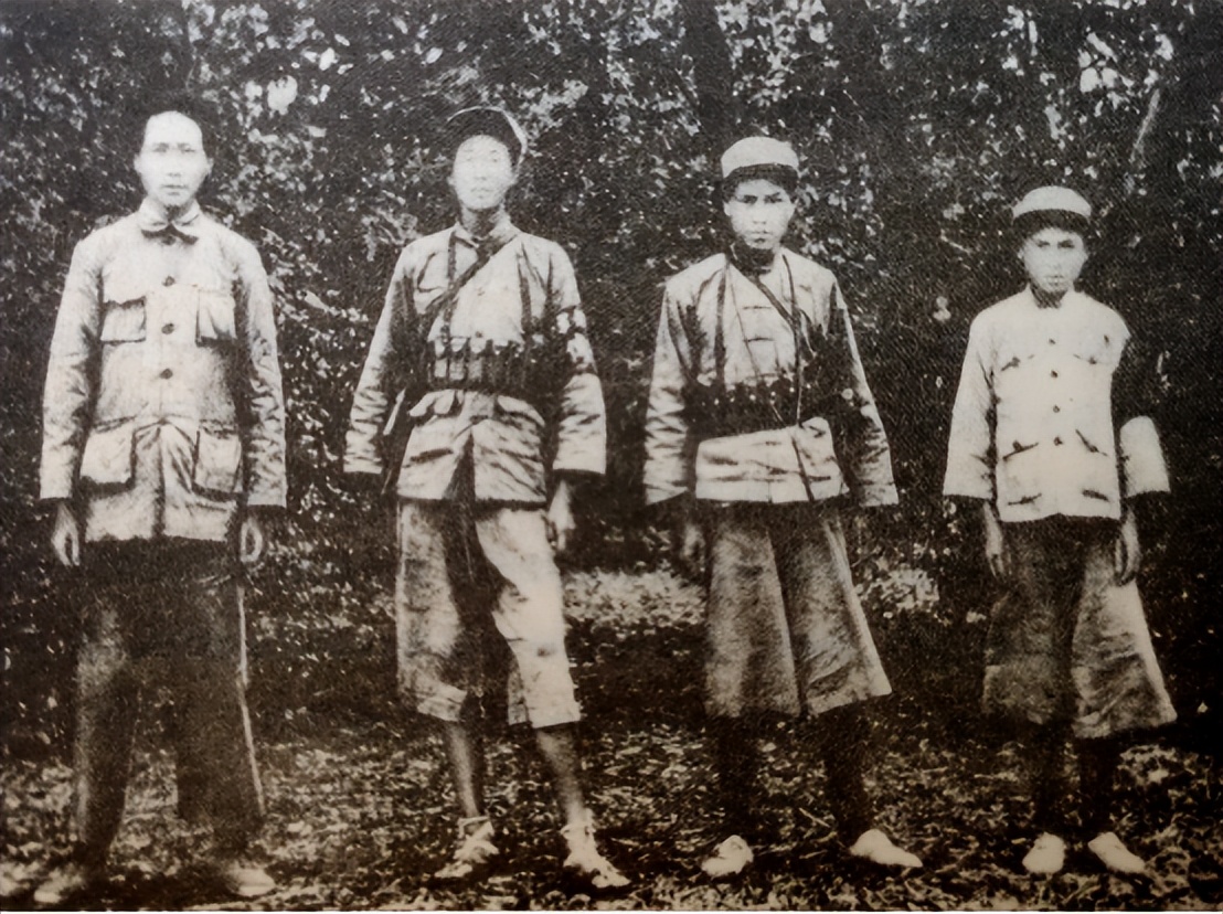 毛主席从未上过军校，为何军事水平，远超于顶尖名校的各个将帅？