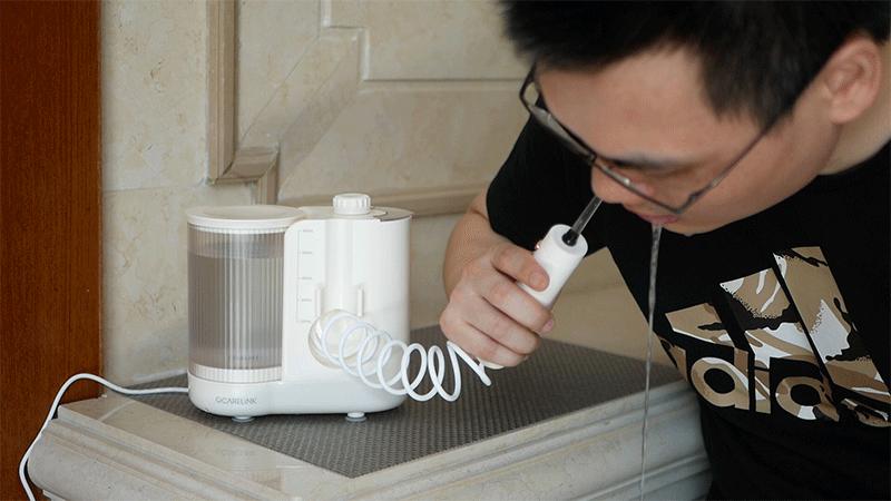 全家人的深层口腔清洁保障，OcareLink智能家庭款冲牙器