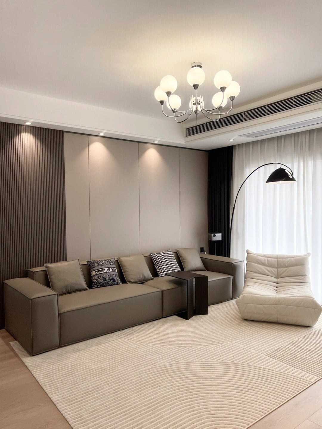 23款最流行的沙发背景墙设计,流行的沙发背景墙设计