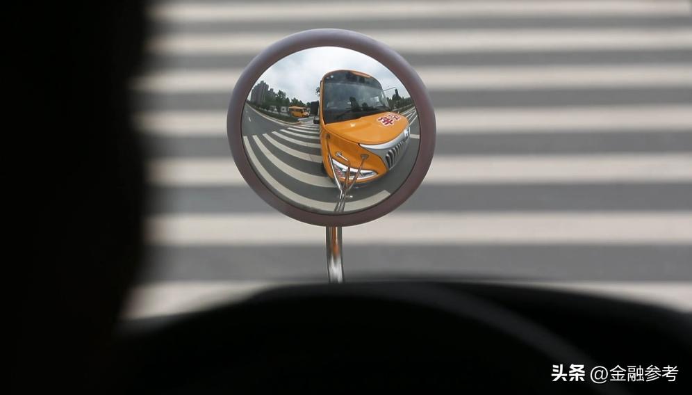 宇通客车宇通校车,宇通校车和宇通客车