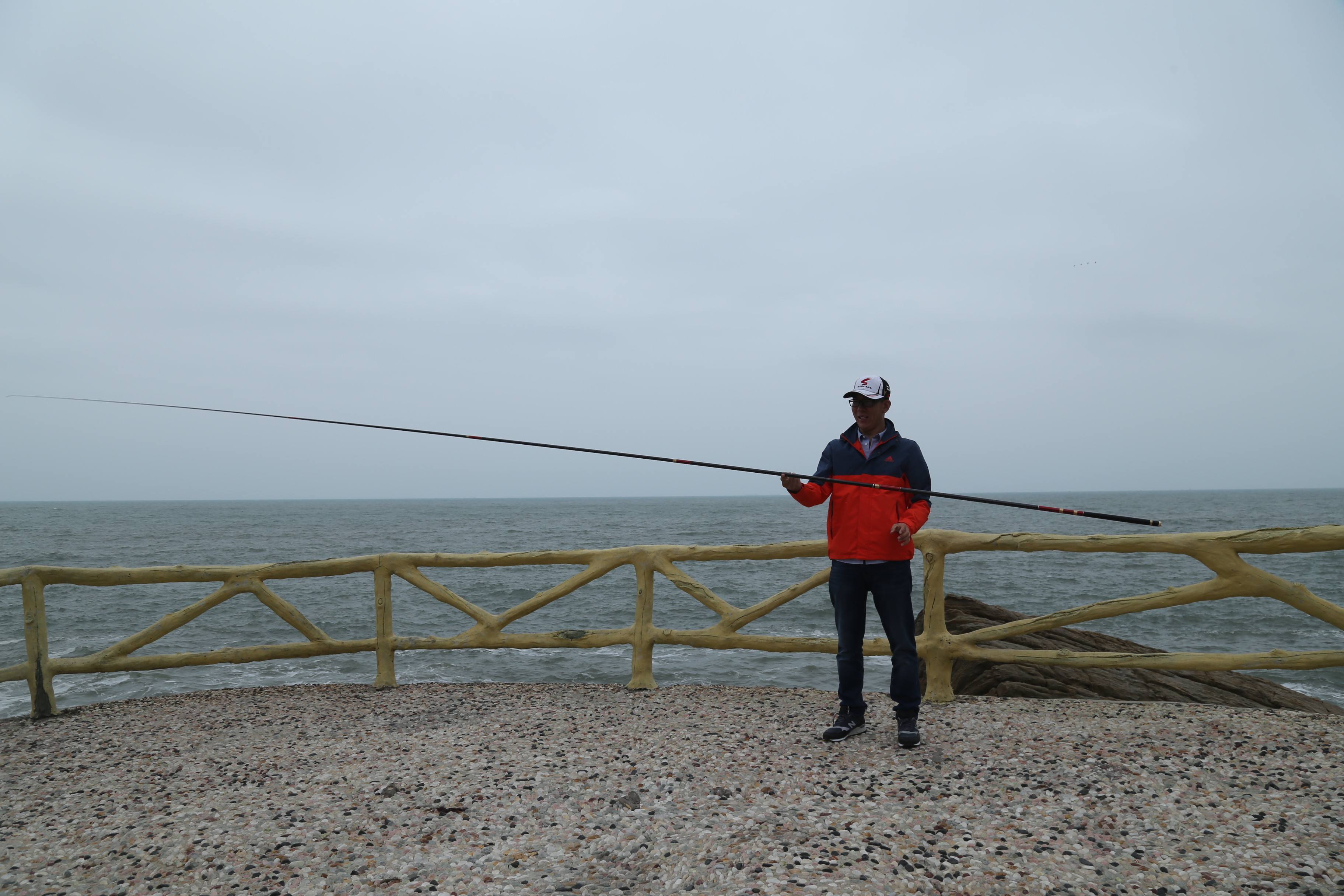 钓鲫鱼用什么鱼竿手感好,钓鲫鱼选择什么鱼竿好