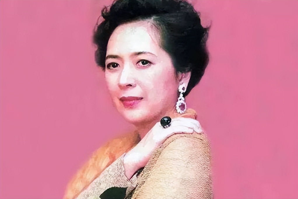 宝咏琴离婚时多少岁,宠夫大结局