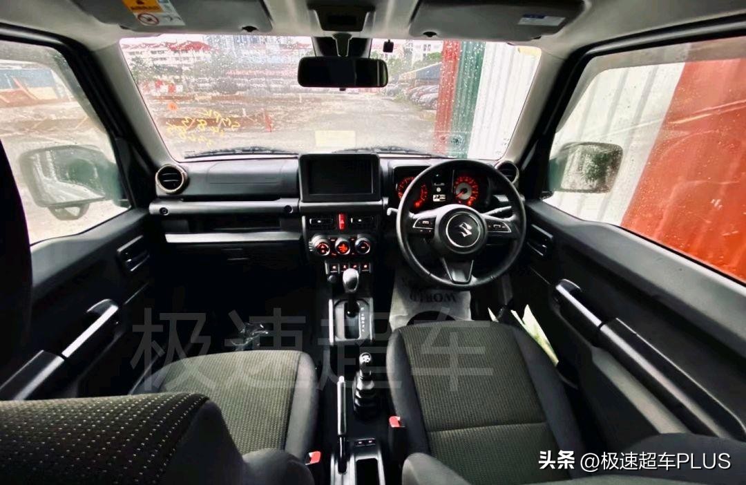 全新铃木吉姆尼空间,铃木吉姆尼长轴版实车曝光
