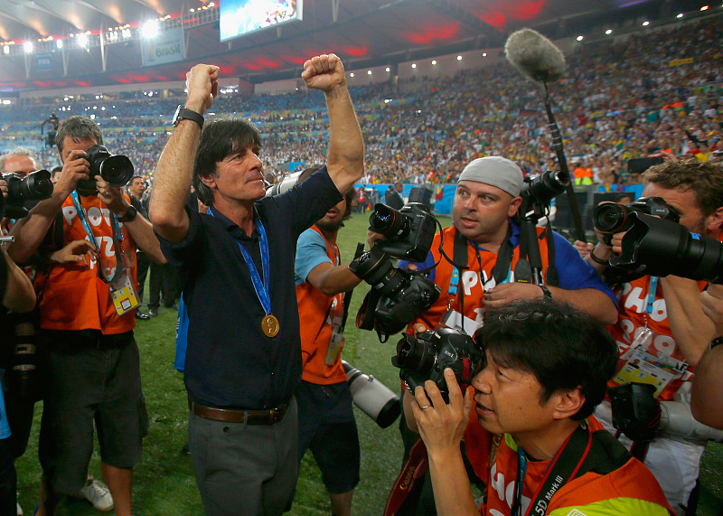 有意思!赋闲2年的冠军教头考虑出山,或带领巴西报德国7-1之仇?