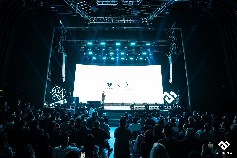 AKOMA发布2022品牌生态，布局“LIVE、经纪、潮流、艺术”赛道