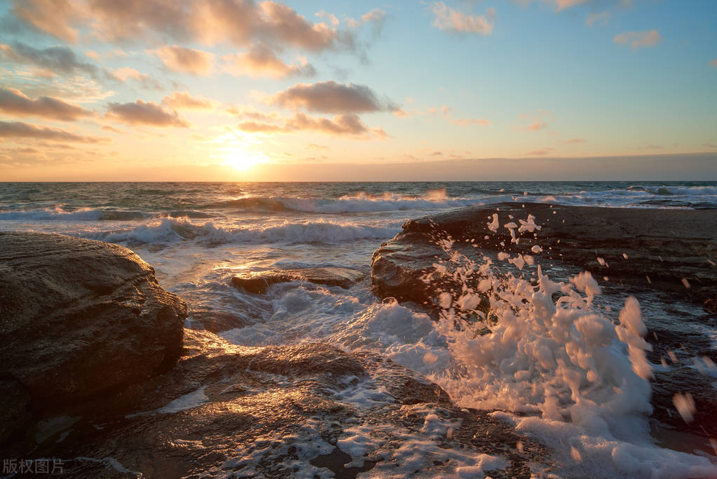 世界上最深的十大湖泊深不可测,探索全世界深不见底的湖泊