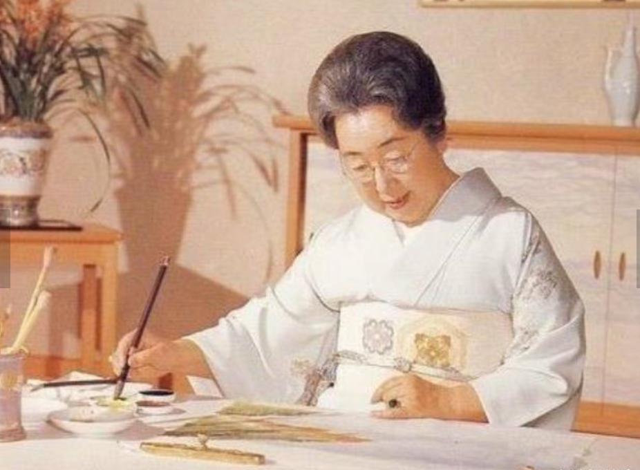 在选妃中败给“眯眯眼”香淳皇后良子的方子,最后怎么样了?