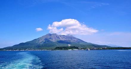 日本最盛产烧酒的岛屿，最知名的却是中国名称，深深感到自豪！
