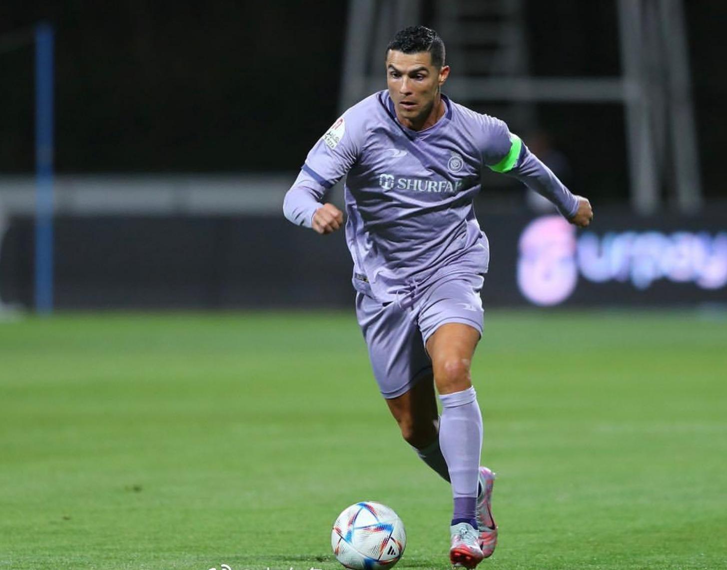 曝C罗决定买新私人飞机,曝C罗欲出售私人飞机