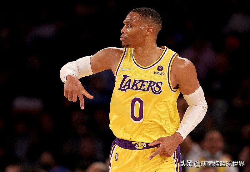 威少首秀直杀篮下左手上篮,威少巅峰时刻集锦0.7秒绝杀