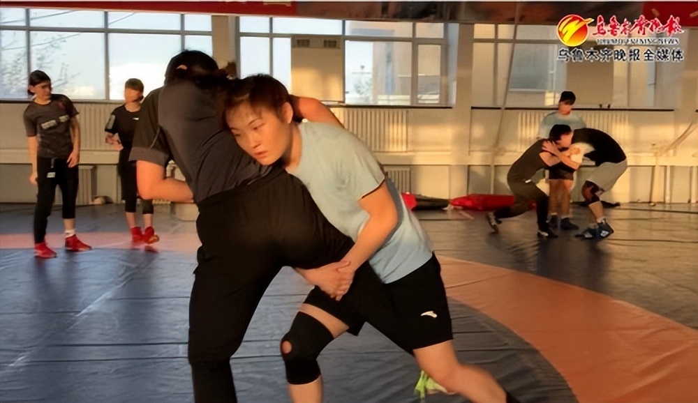 十年答卷｜*疆新**体育不断创造和刷新历史，是给予家乡的最好礼物