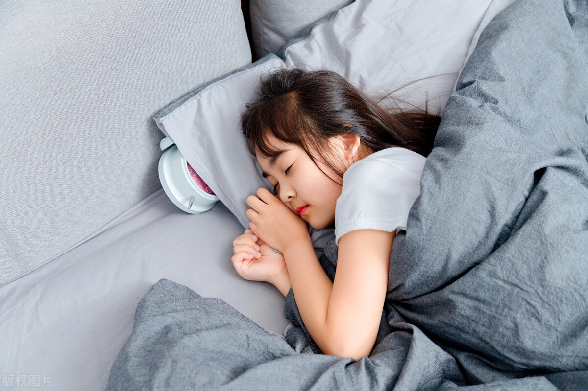 每天晚上睡觉都出一身汗怎么回事,感冒了晚上睡觉出一身汗怎么回事