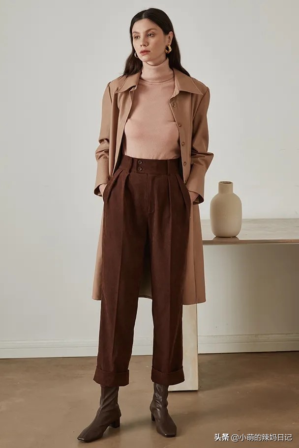 奔五奔六的女人别总说穿衣难,奔五奔六的女人不要穿得太老气