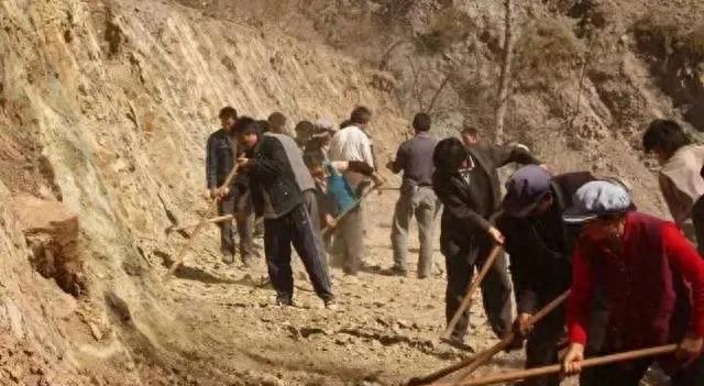 农民到底是怎样的人?你肯定想不到,农村小伙来告诉你真实答案!