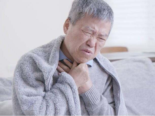 食管癌的病因病机是什么？其治疗方法是什么？