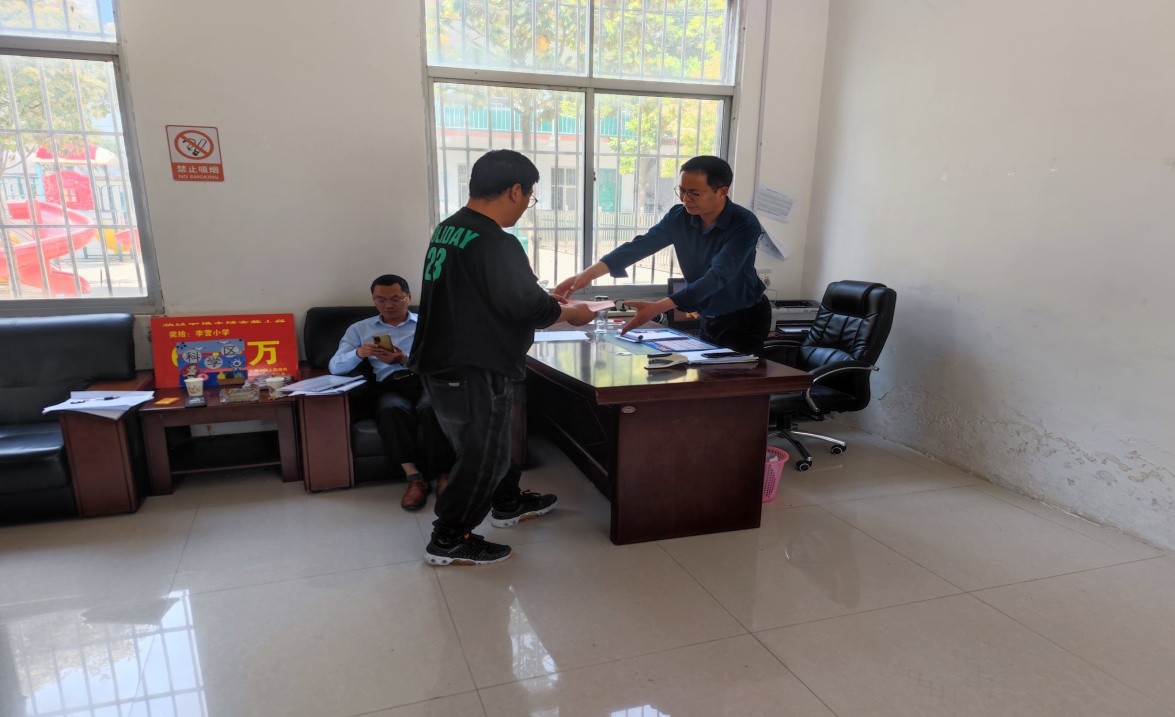 把脉问诊定方向,脚踏实地再出发——李营小学召开学情研判分析会