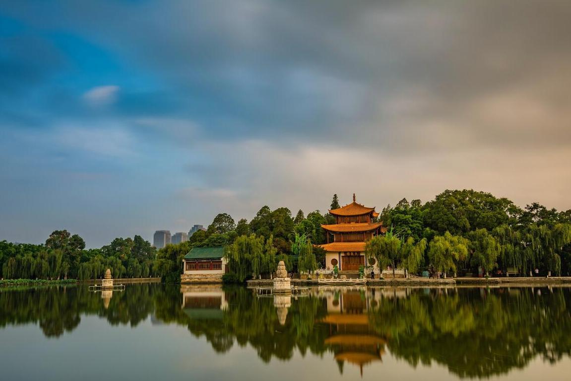 昆明到318川藏线自驾游详细攻略,昆明至西双版纳自驾游攻略最新