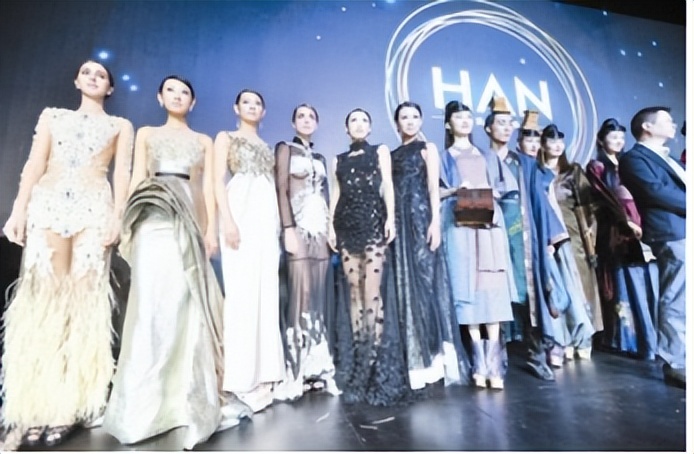 武汉时尚艺术季历年主题,武汉时装周2017时间表