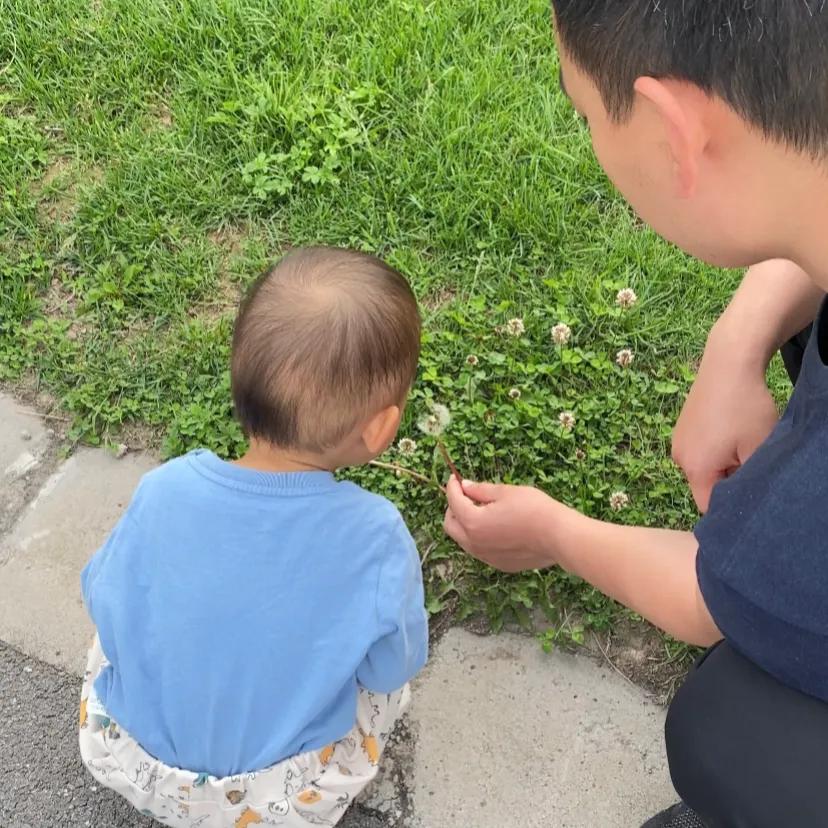 两岁不开口说话,两岁小孩怎么让他开口说话