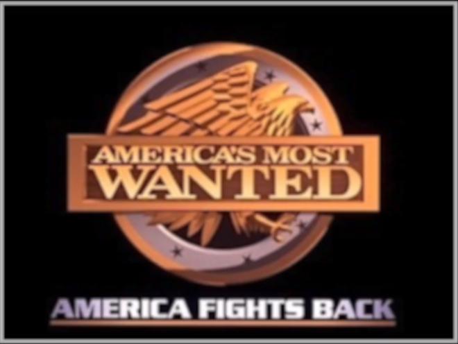 囚犯硬刚狱警，“德州7子”的硬核越狱事件，狱警还挥手示意