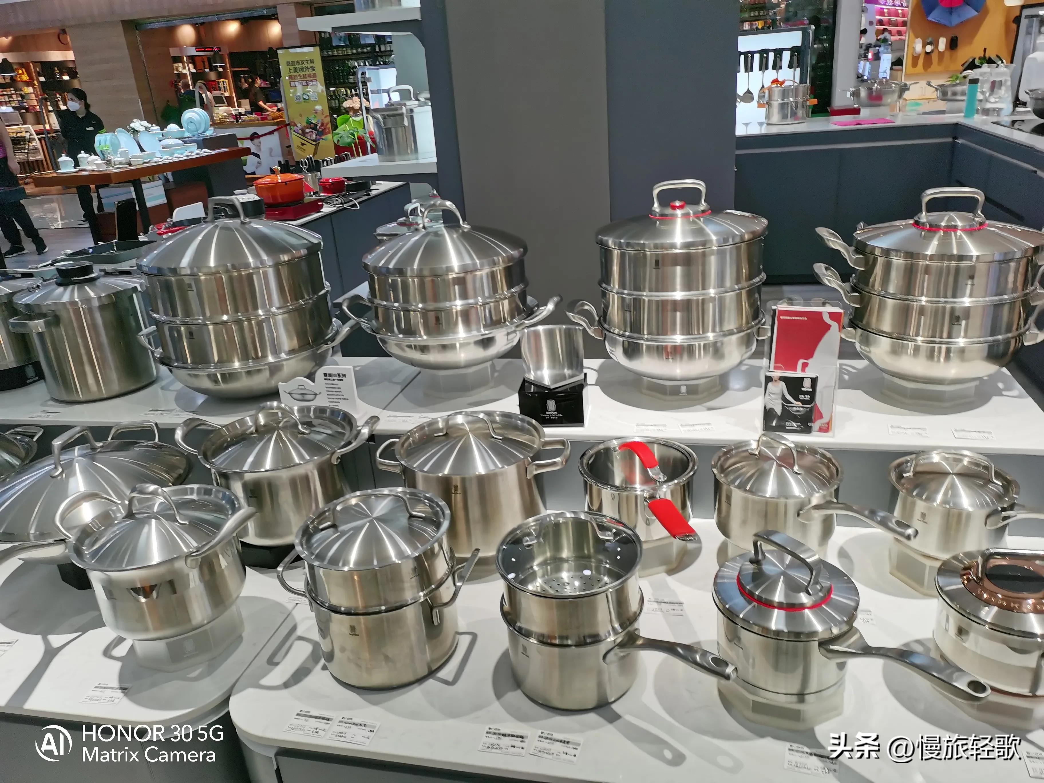 三亚购物必去的人气夏日商场,三亚夏日百货美发店