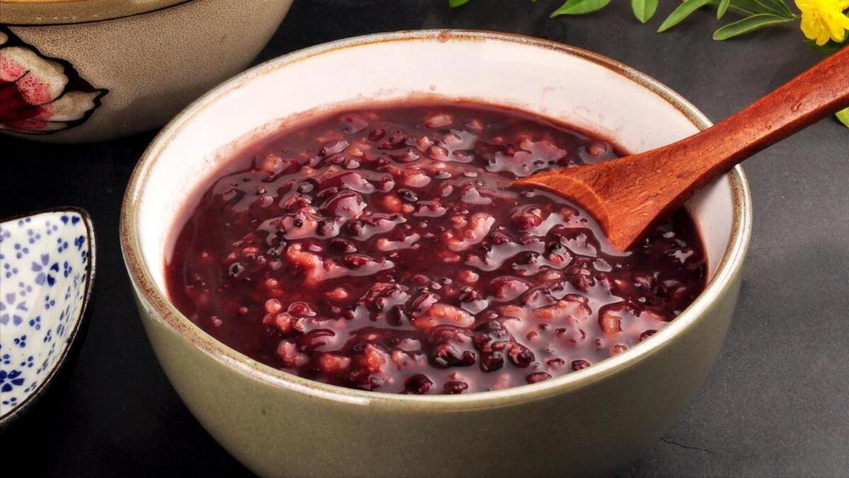 明日端午节,提醒老年人多吃“2豆”,多喝“4茶”,解疲劳更健康