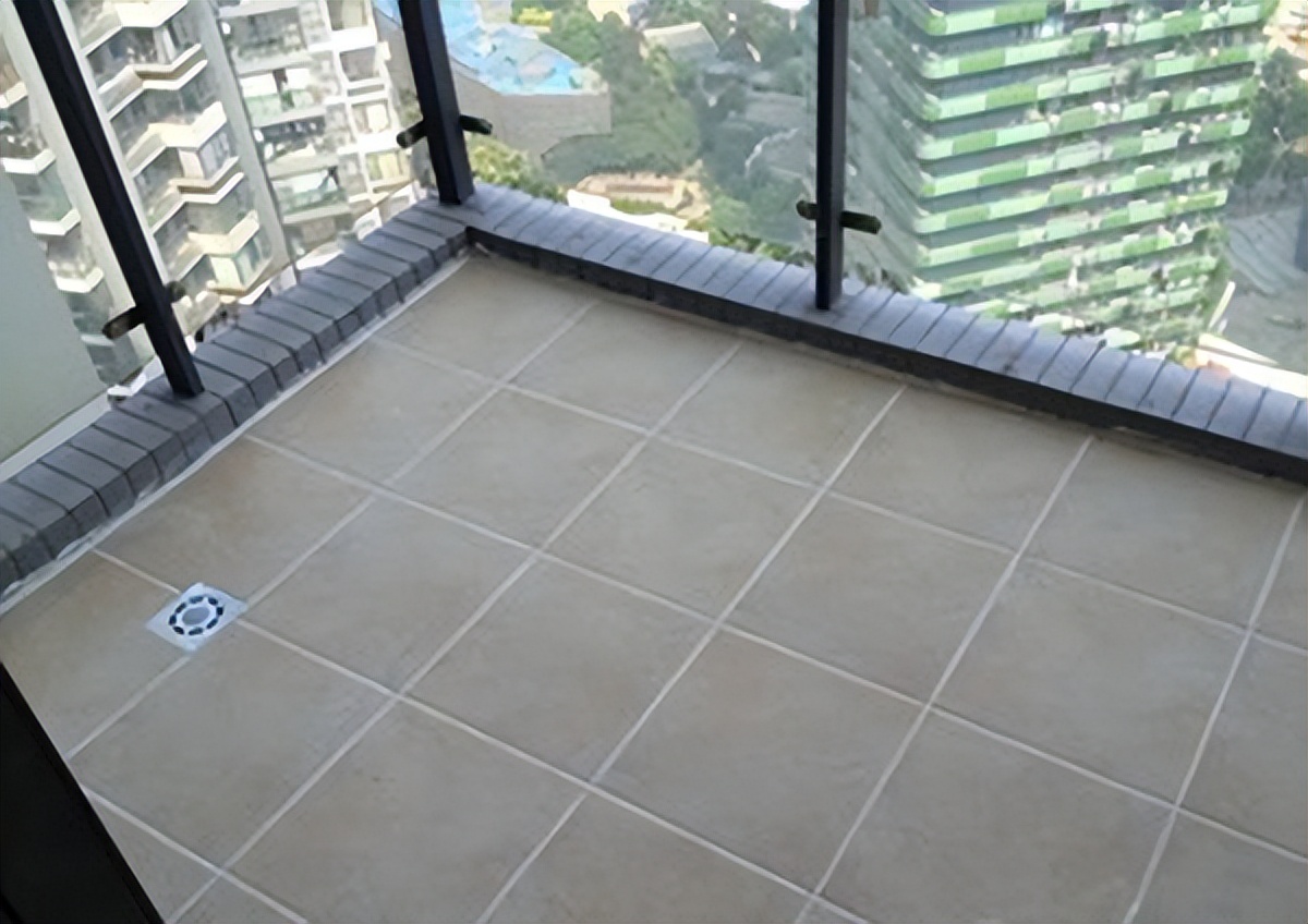 阳台下水管漏水检测方法,阳台穿墙下水管漏水处理方法