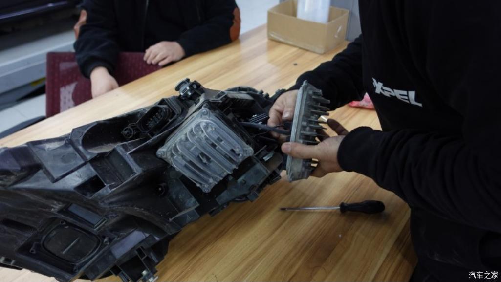 奔驰amggt63s升级先行版包围,奔驰amgc63改装外观