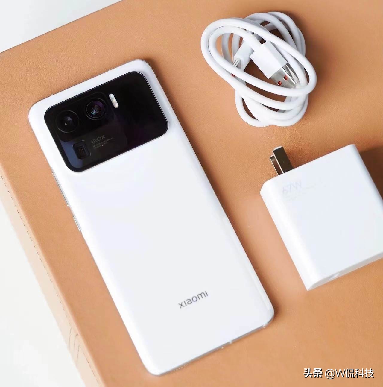 iphone13用了两年还能买吗,iphone13promax对比小米11ultra