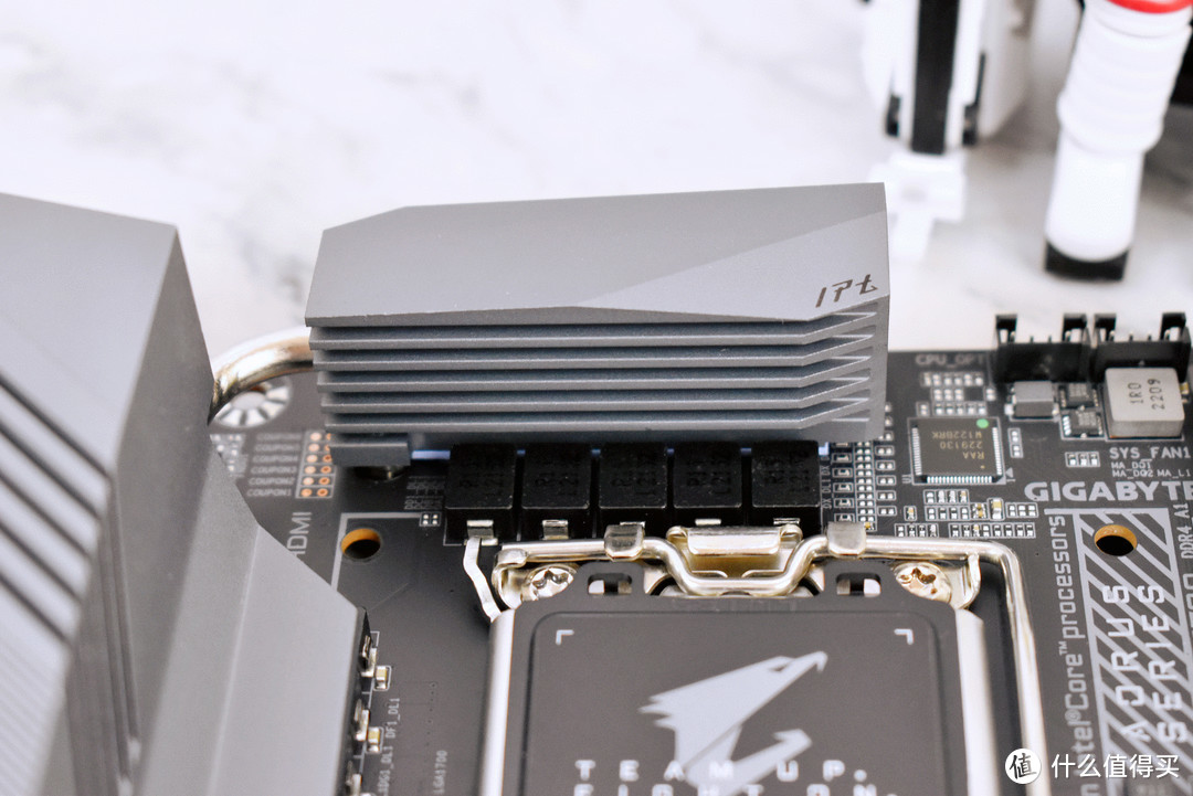 打造小钢炮,技嘉b660小雕主板接口解析