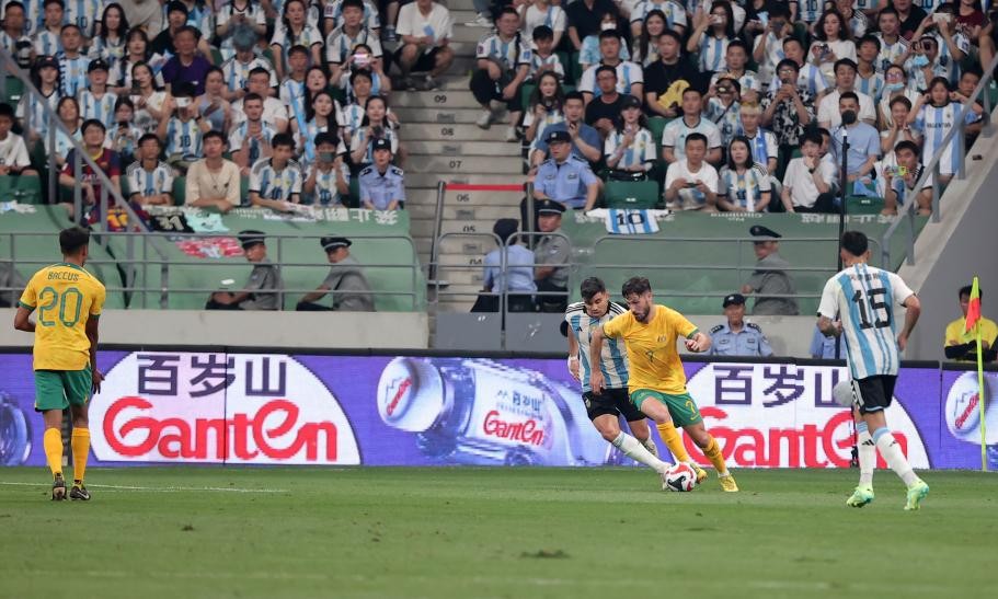 梅西开场81秒破门完整,阿根廷2-1澳大利亚梅西十秒进球