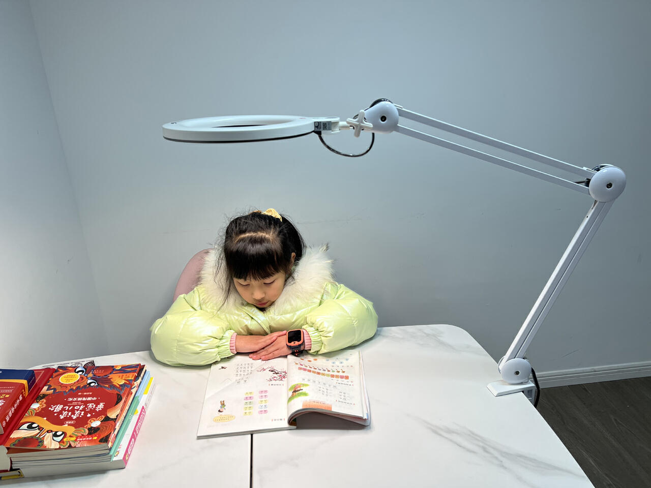 nir红光能用于照射眼睛么,nir红光护眼台灯靠谱吗