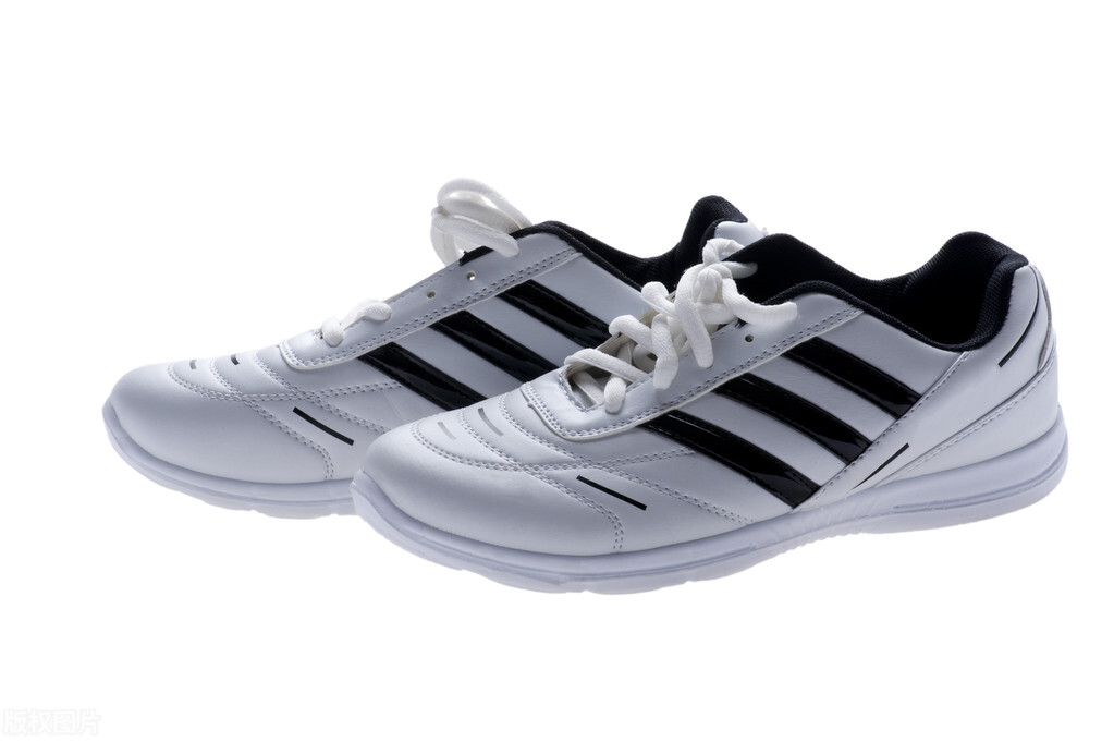 你会保养小白鞋吗？8个小方法，让你的小白鞋干净明亮