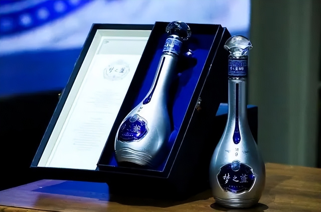 品牌传承白酒商务场合,白酒什么场合喝最好