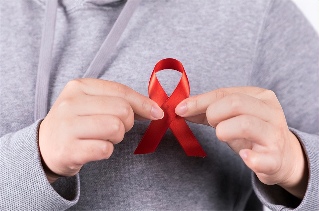 艾滋病人孟林简介,孟林感染艾滋病多久才发现的