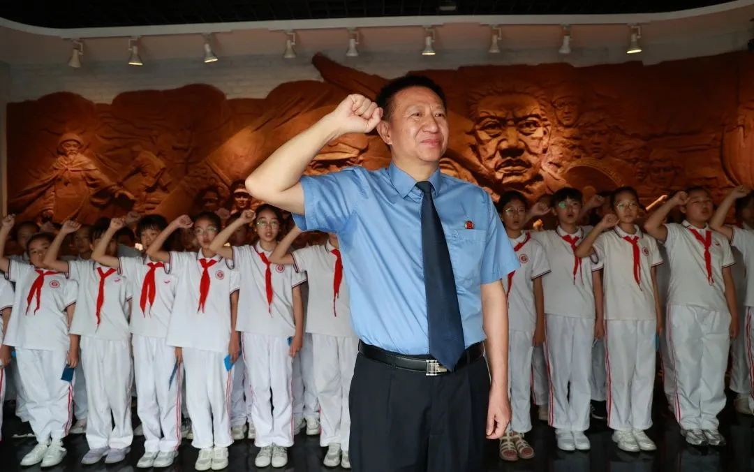 【国际禁毒日】绵阳市检察院、江油市检察院共同开展“1+3+N”沉浸式禁毒主题宣教活动