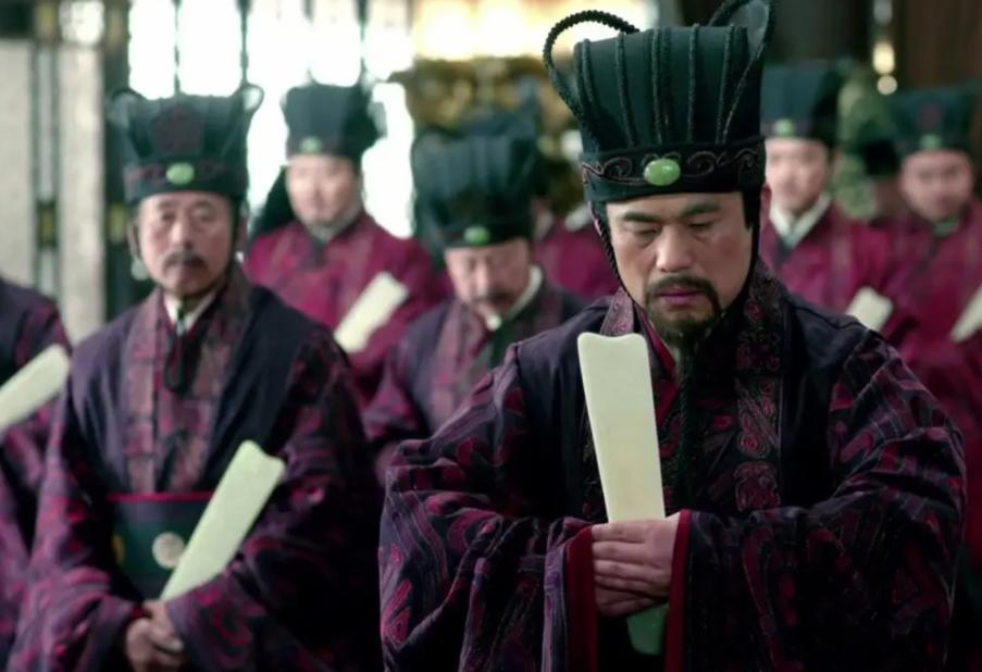 诸葛瑾和诸葛亮为什么各为其主,诸葛亮是诸葛瑾的哥哥还是弟弟