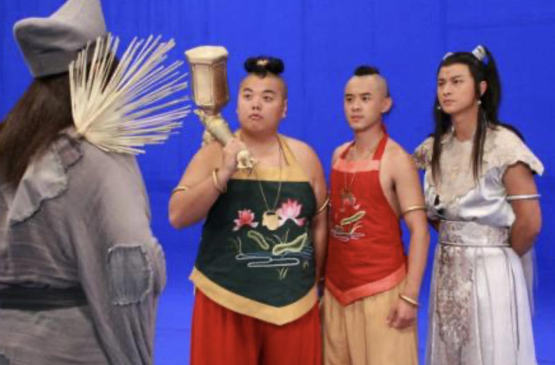 鸡毛穿一身、通天大脑门…国产神话剧的惊人造型,他们全都承包了