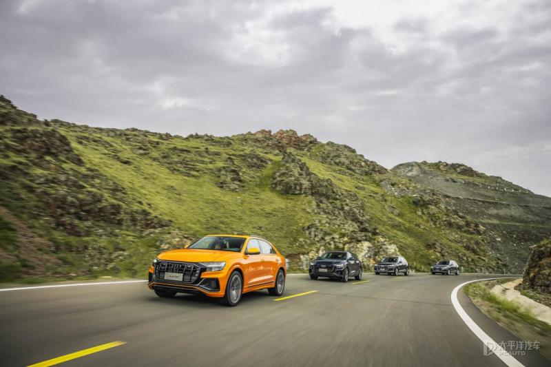 奥迪q8顶配最新款2023多少钱,奥迪rsq8顶配2023款冰雪运动